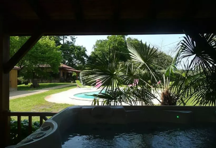 ペンション Domaine Erleak