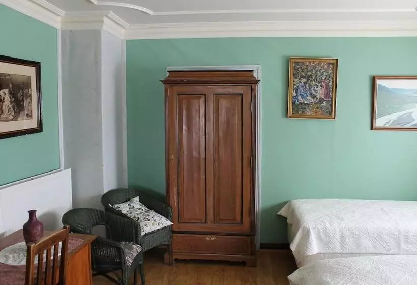 تختخواب و صبحانه Ferðaþjónustan Geitaskarði