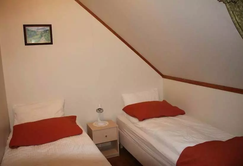 تختخواب و صبحانه Ferðaþjónustan Geitaskarði