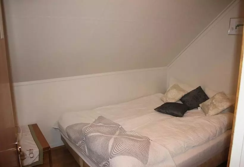 تختخواب و صبحانه Ferðaþjónustan Geitaskarði