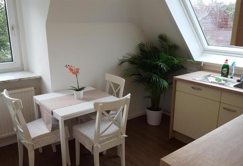 Отель Dorfkrug Busum