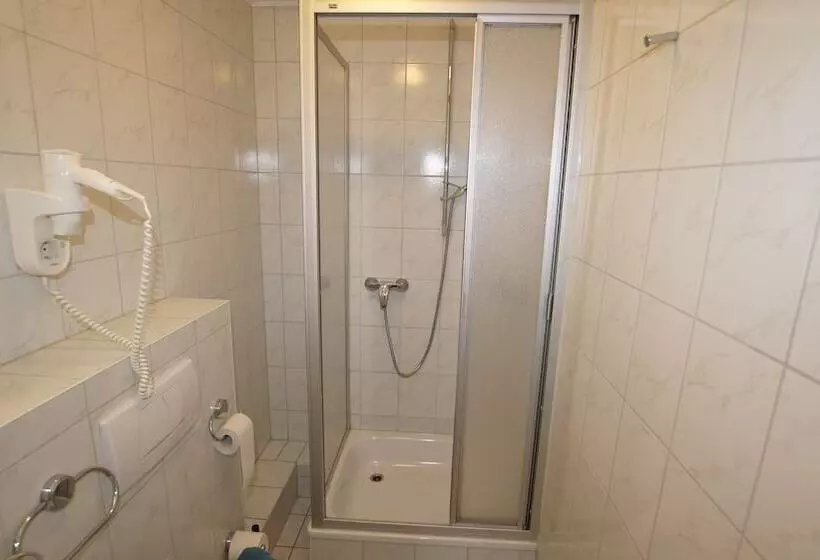 Hotelli Dorfkrug Busum