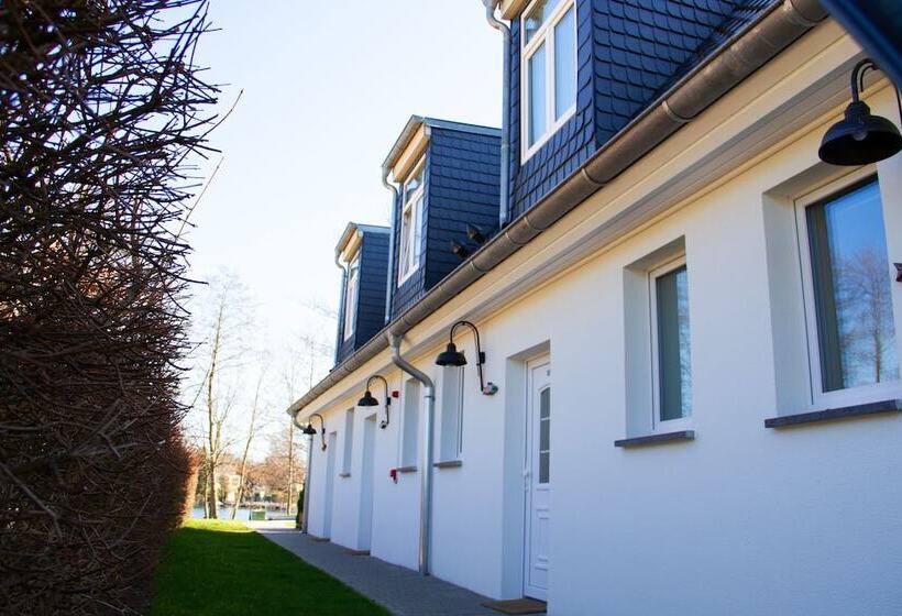 هتل Altes Fährhaus Ehemals Himmel Und Havel