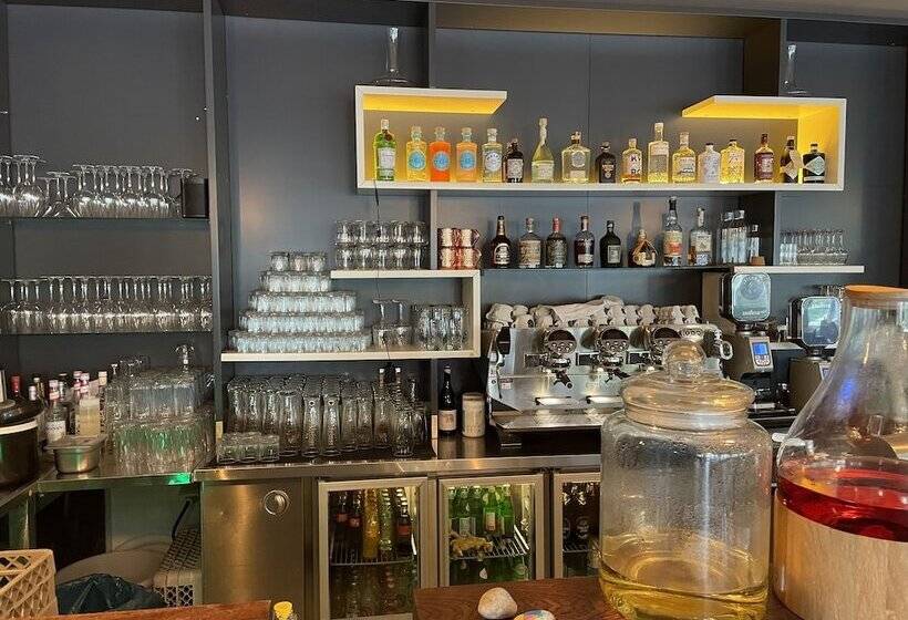 هتل Altes Fährhaus Ehemals Himmel Und Havel