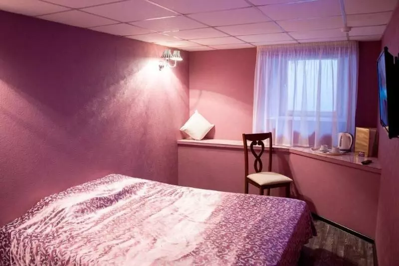 هتل Perina Inn