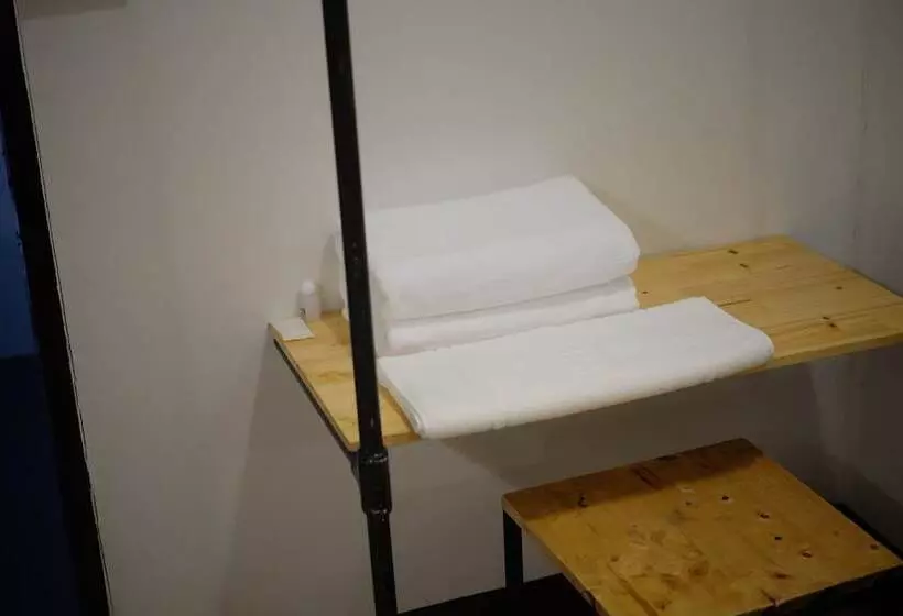 هتل Qbix