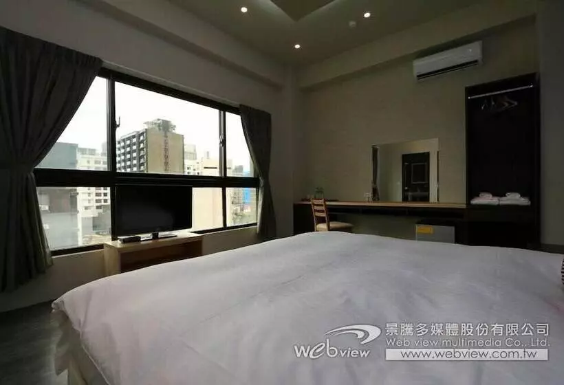 هتل Ruo Shui Hotspring