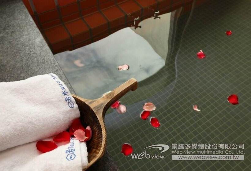 هتل Ruo Shui Hotspring