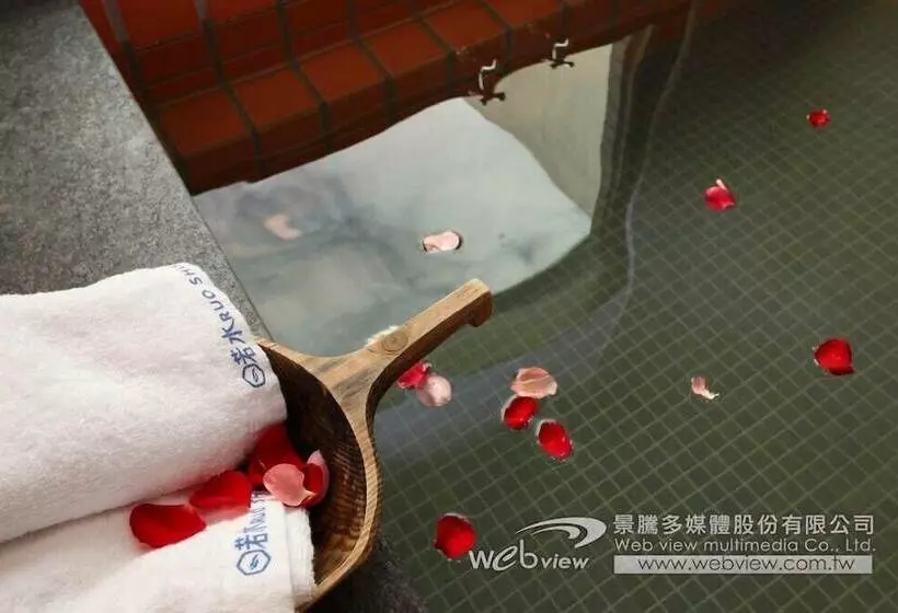 هتل Ruo Shui Hotspring