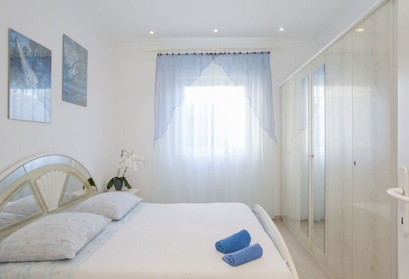 פנסיון Guest House Mara