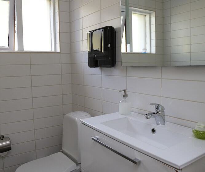 پانسیون Old Cottage   Reynivellir Ii