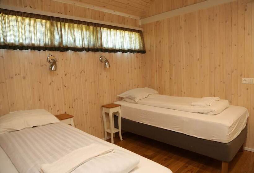 پانسیون Old Cottage   Reynivellir Ii