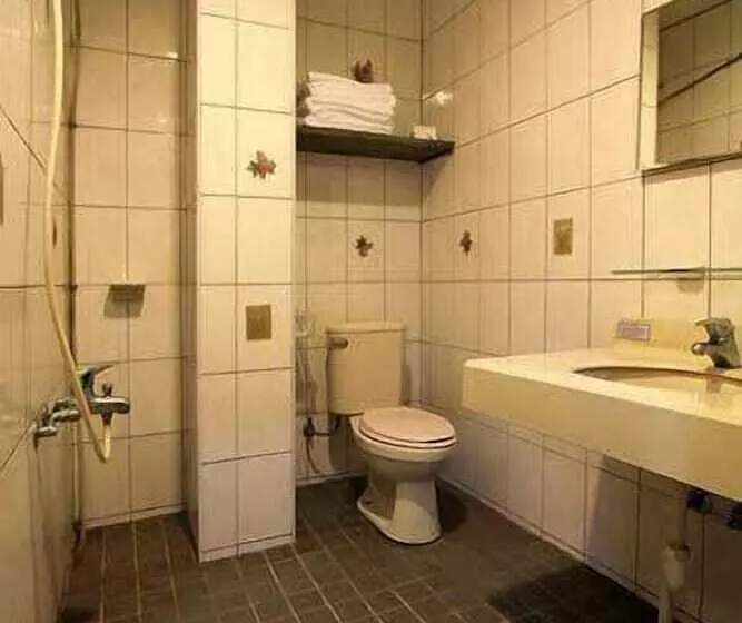 Shuanghu Garden B&b