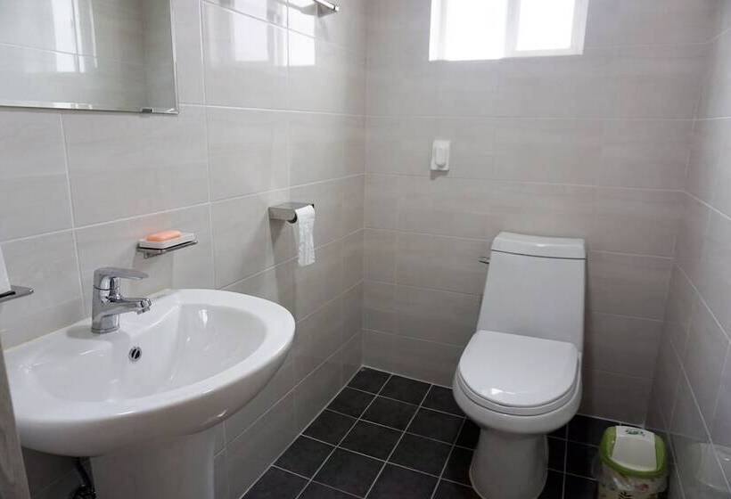 Udo Sunflower Pension And Guesthouse