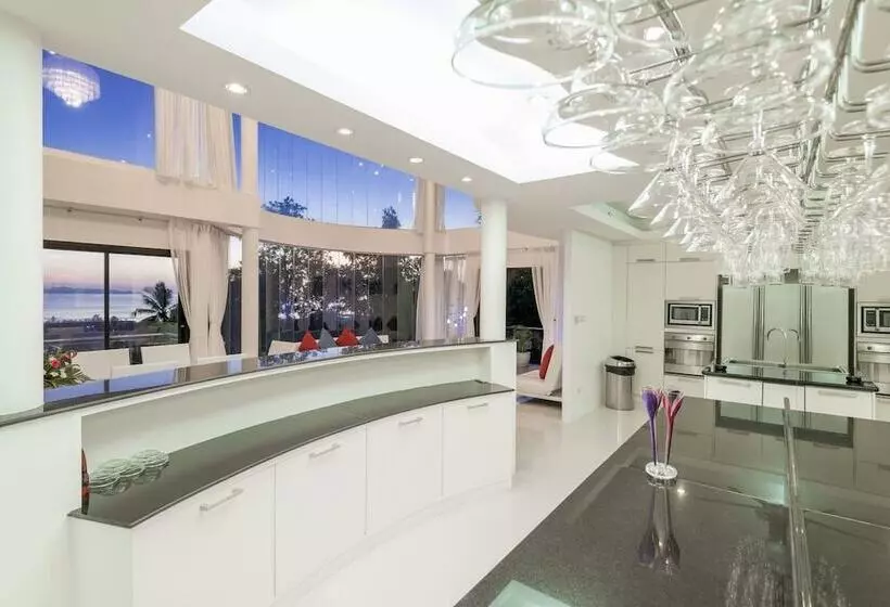 White Stone   Luxurious Sunset View 4 Bed Pool Villa