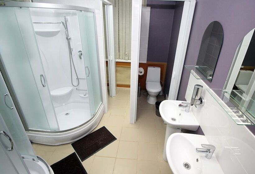 ユースホステル Homebox Capsule