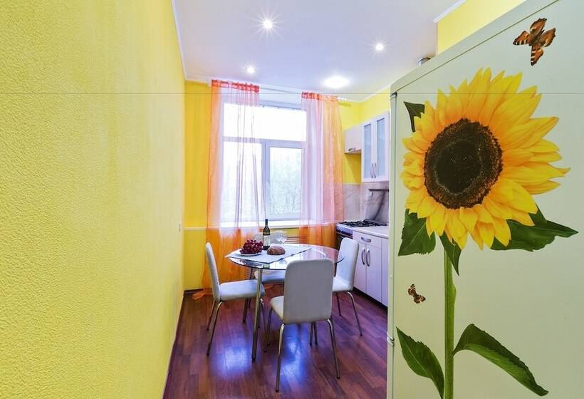 Apartment Nice Mayakovskaya