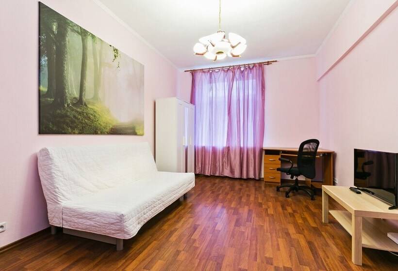 Apartment Nice Mayakovskaya