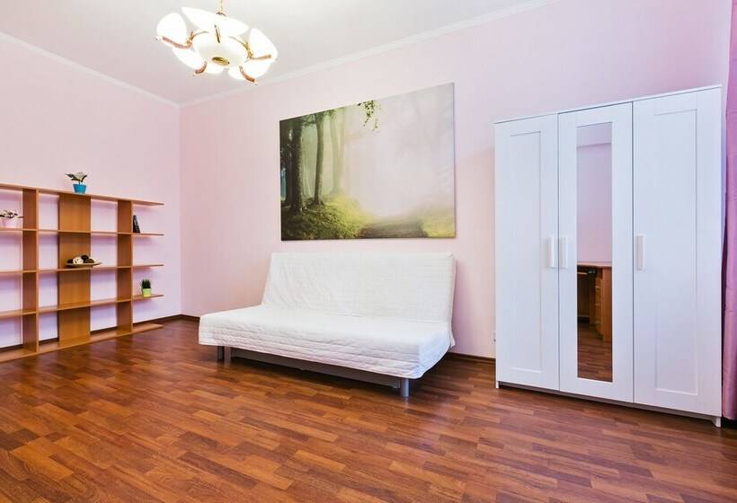 Apartment Nice Mayakovskaya