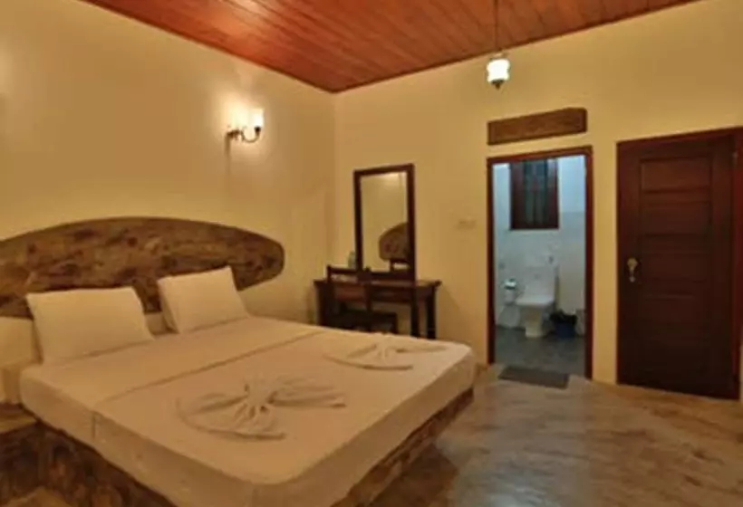 Hotelli Arugambay Podbay