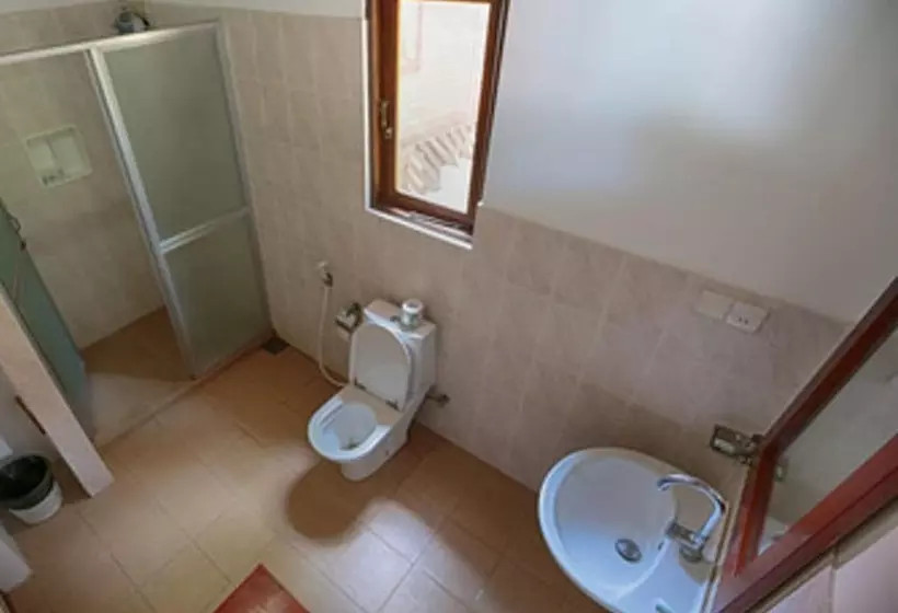 Hotelli Arugambay Podbay