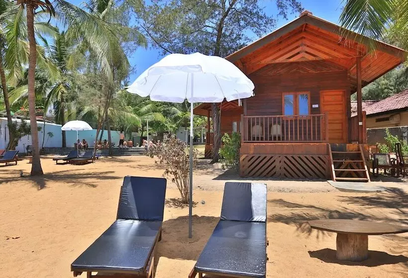 Hotelli Arugambay Podbay