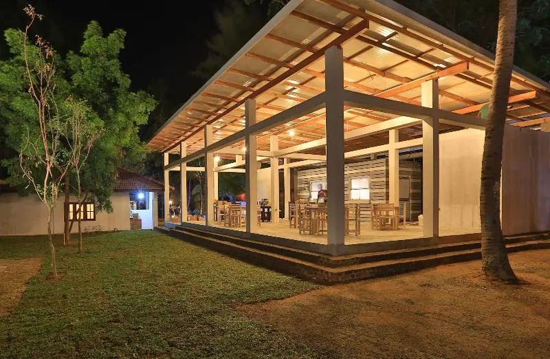 Hotelli Arugambay Podbay