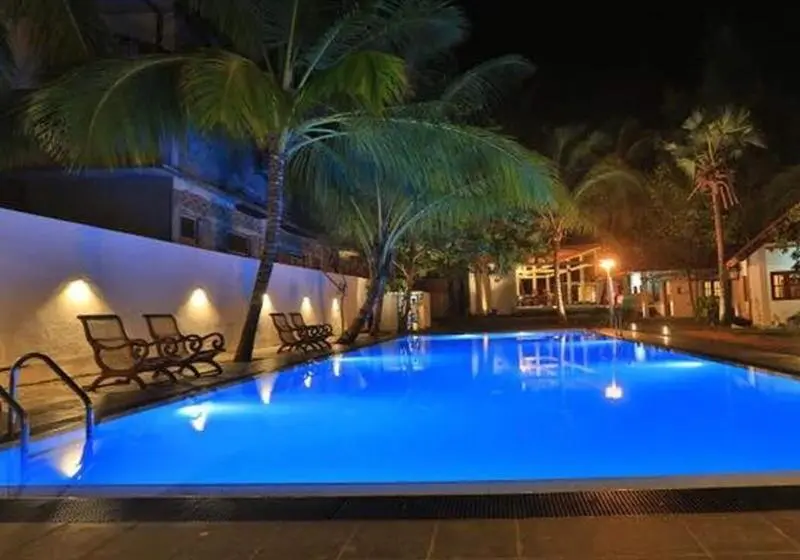 Hotelli Arugambay Podbay