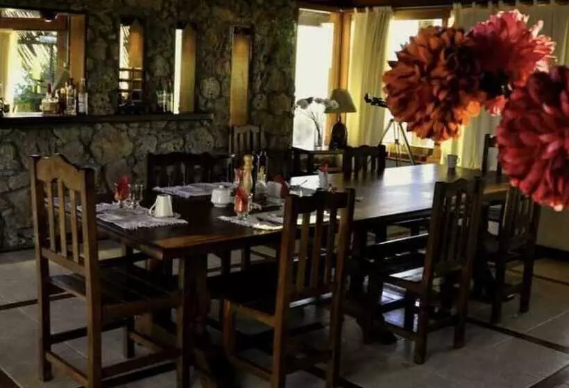 هتل Estancia Ninette