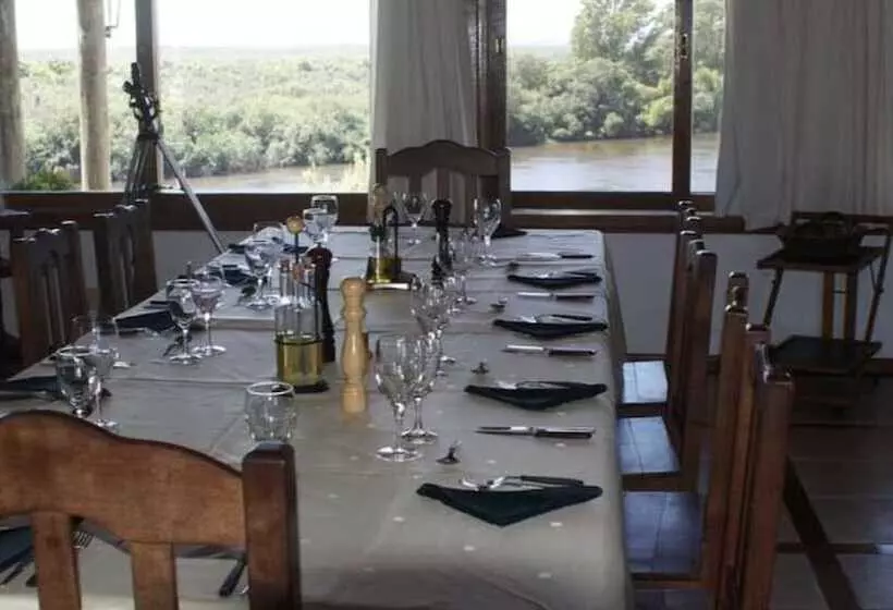 هتل Estancia Ninette