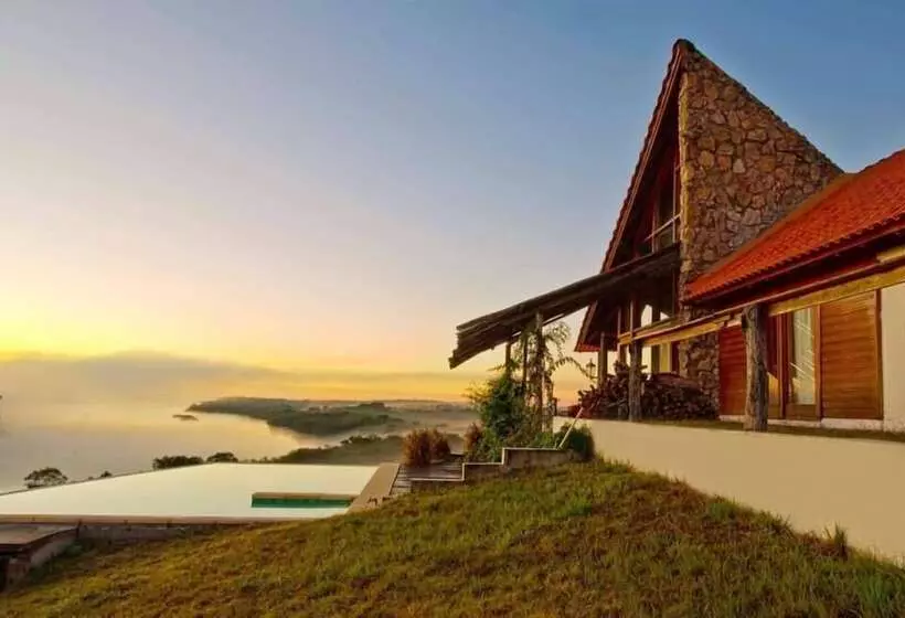 هتل Estancia Ninette