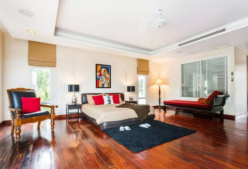 Kyerra Villa By Lofty