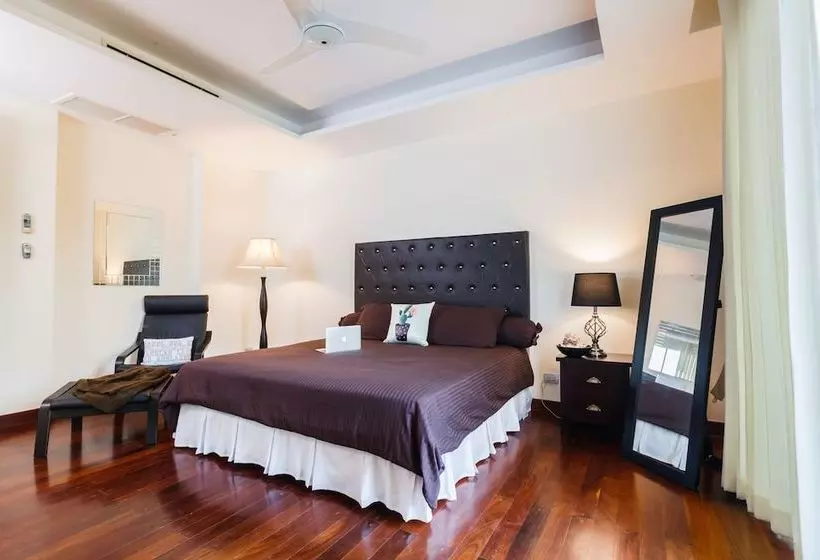 Kyerra Villa By Lofty