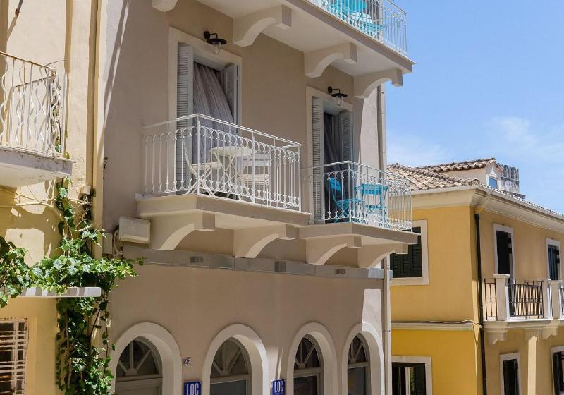 Annunziata Urban Den By Loc Hospitality