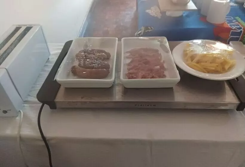 پانسیون Sheila's Lodge