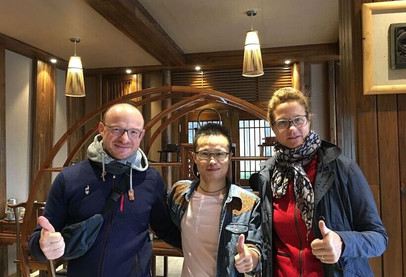 Riverside Boutique Inn