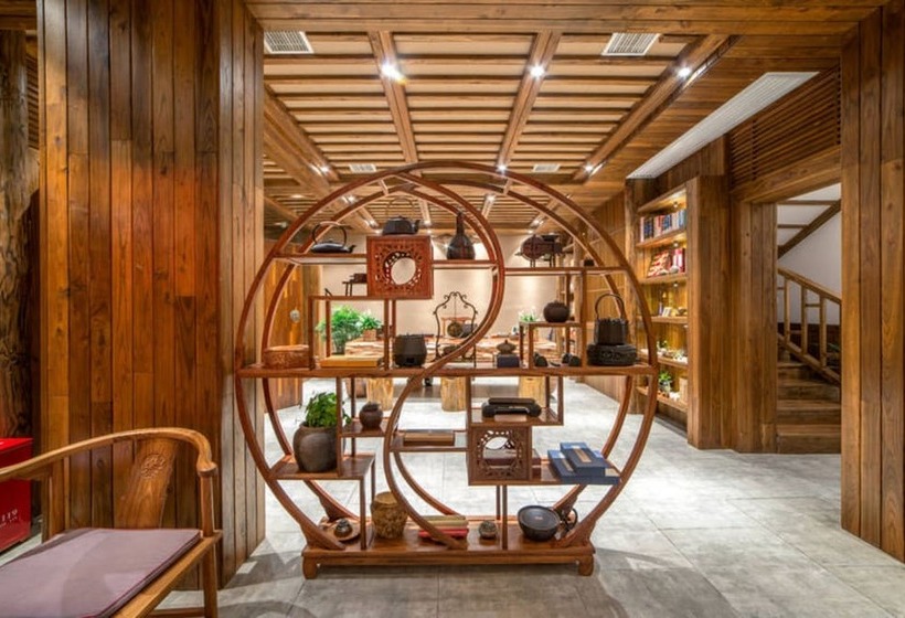 Riverside Boutique Inn