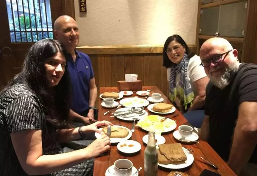 Riverside Boutique Inn