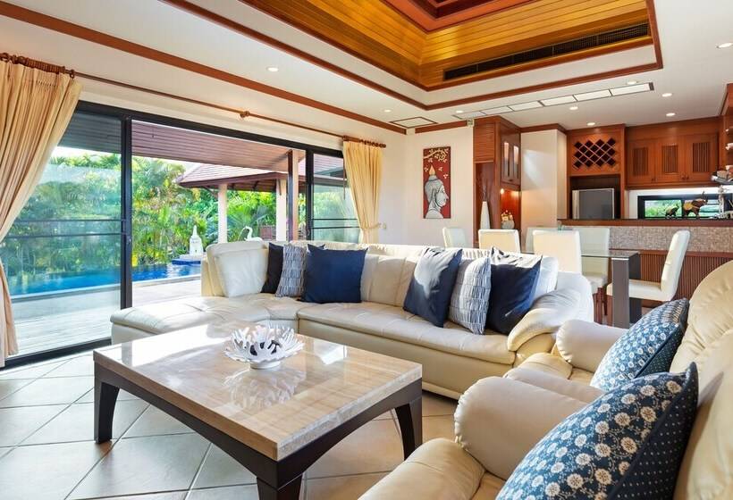 Boutique 3br Pool Villa Bianca Naiharn