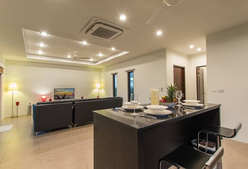 Elegant Villa Nc10 At Tropical Residence