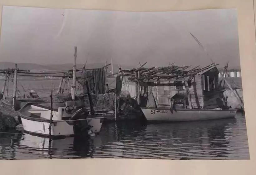 Aamiaismajoitus (B&B) La Cabane D'isa