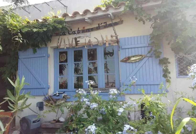 Aamiaismajoitus (B&B) La Cabane D'isa