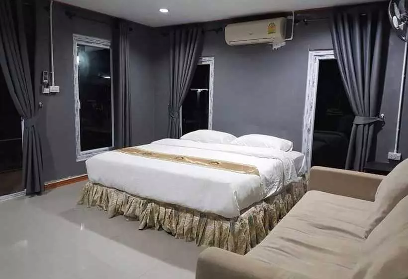 هتل Anan Resort