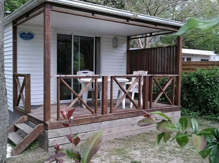 هتل Camping De L'ile Blanc