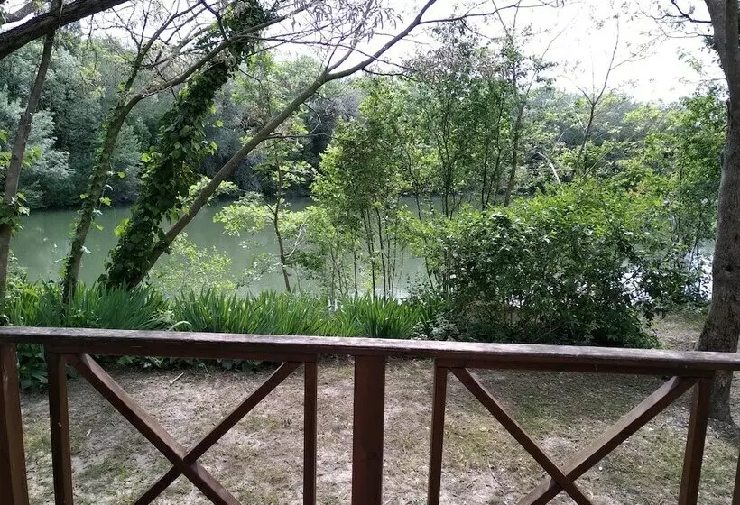 هتل Camping De L'ile Blanc