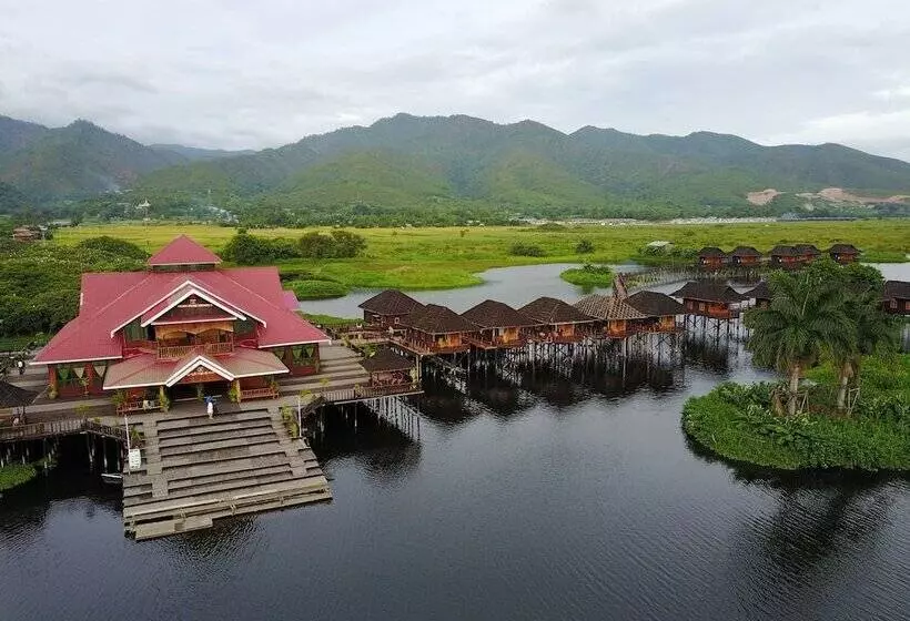 هتل Golden Island Cottages Thale U