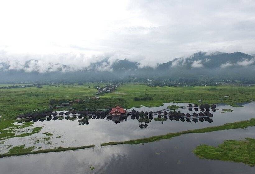 هتل Golden Island Cottages Thale U