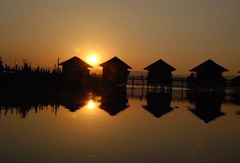 هتل Golden Island Cottages Thale U