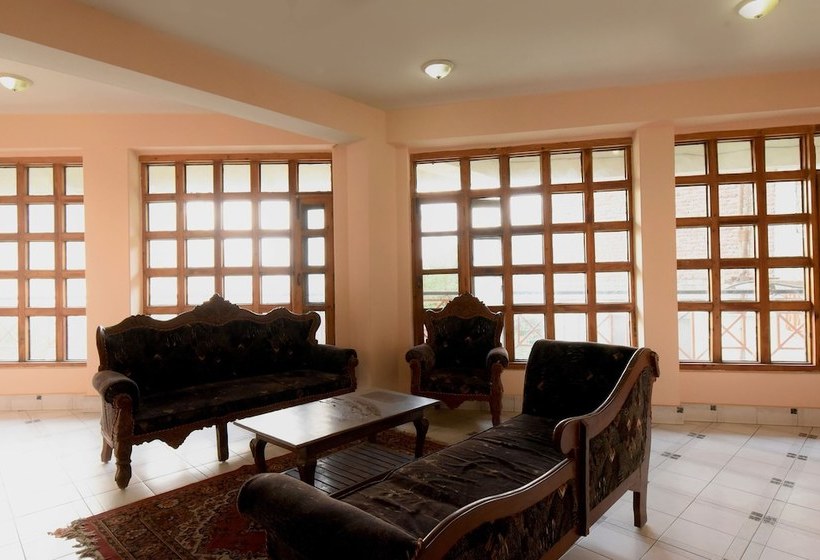 فندق Himalayan Hamlet By Oyo Rooms