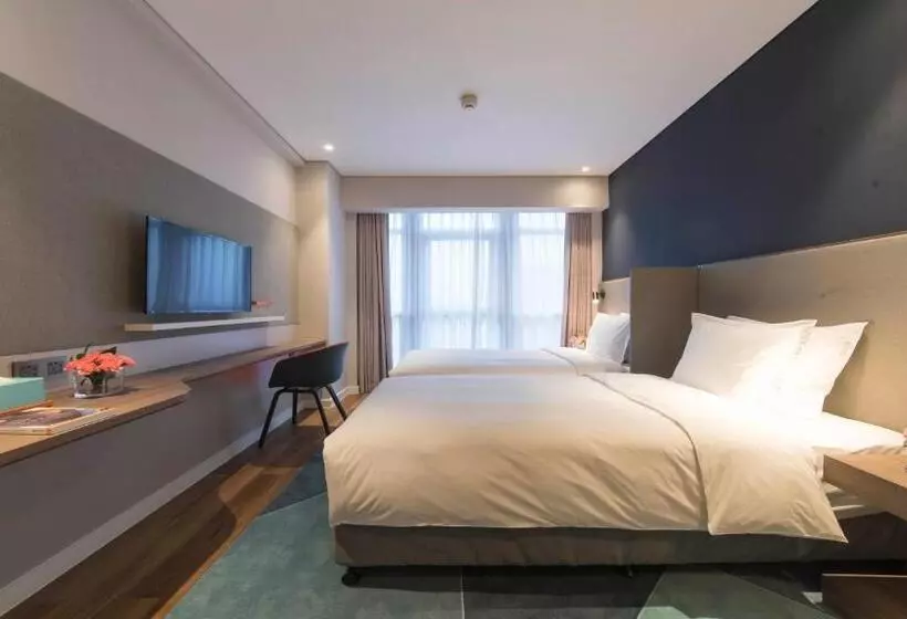 Hotelli Holiday Inn Express Liyang Huafu, An Ihg